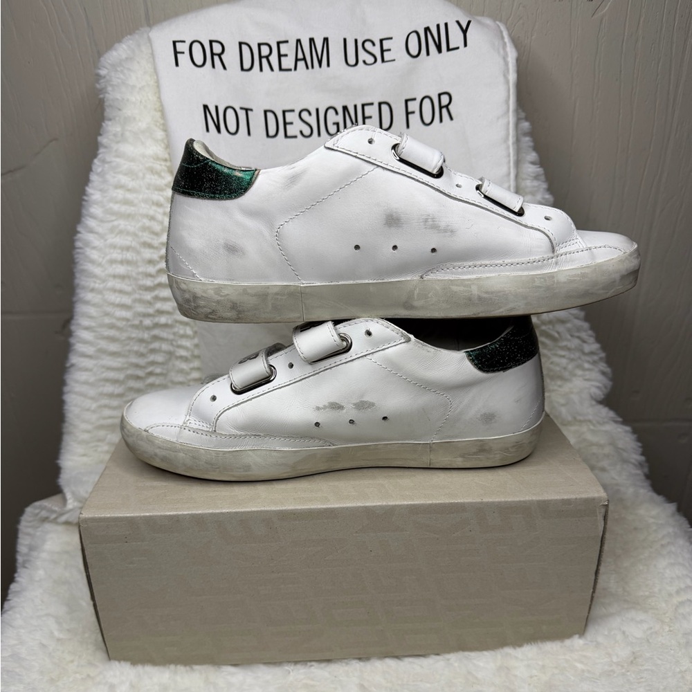 GOLDEN GOOSE White Old School Sneakers - Picture 5 of 16
